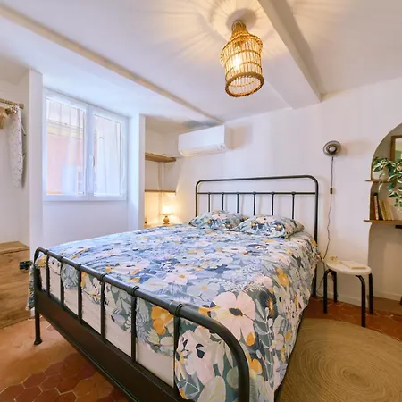 דירה Romantic Getaway In *